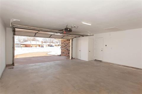 127 Regency Dr, Clinton, OK 73601 photo 23