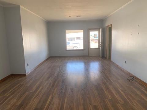 1017 N Thomas St, Altus, OK 73521 photo 5