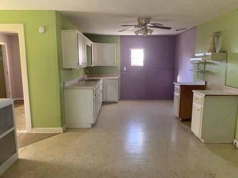 1017 N Thomas St, Altus, OK 73521 photo 4