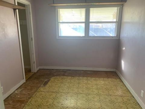 1017 N Thomas St, Altus, OK 73521 photo 8