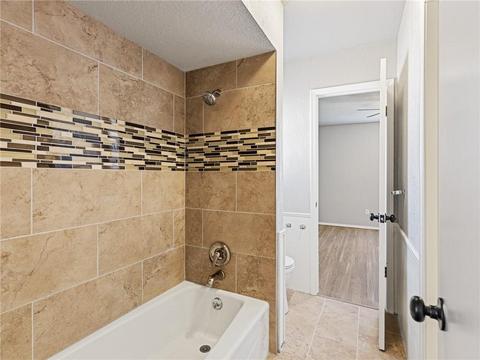 1313 Smoking Tree St, Moore, OK 73160 photo 23