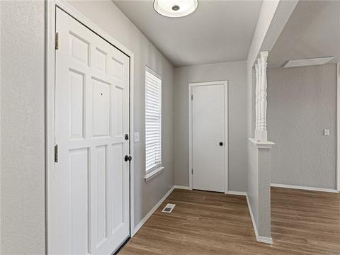 1313 Smoking Tree St, Moore, OK 73160 photo 6