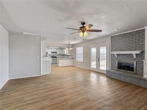 1313 Smoking Tree St, Moore, OK 73160 photo 7