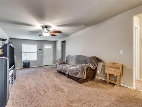 9604 Evie Dr, Moore, OK 73160 photo 4