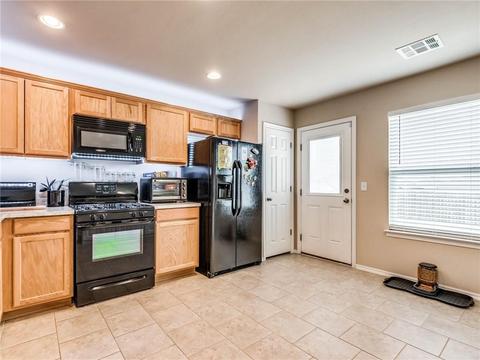 9604 Evie Dr, Moore, OK 73160 photo 9