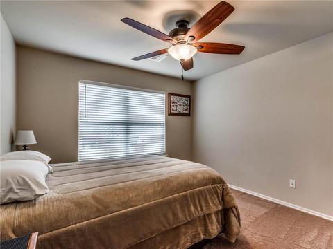 9604 Evie Dr, Moore, OK 73160 photo 18