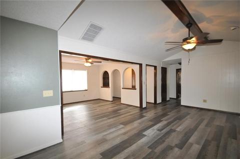 2113 Fox Ave, Moore, OK 73160 photo 6