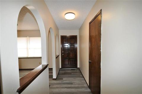 2113 Fox Ave, Moore, OK 73160 photo 3
