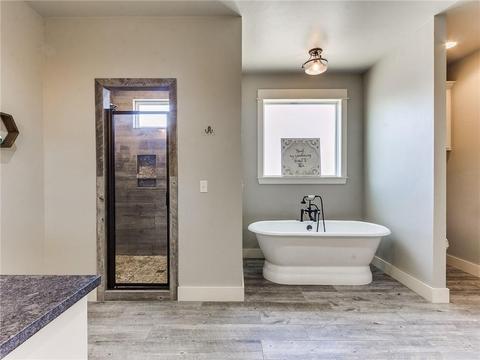 30302 Hardesty Dr, Mcloud, OK 74851 photo 16