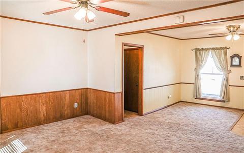 102 N Oak Ave, Erick, OK 73645 photo 5