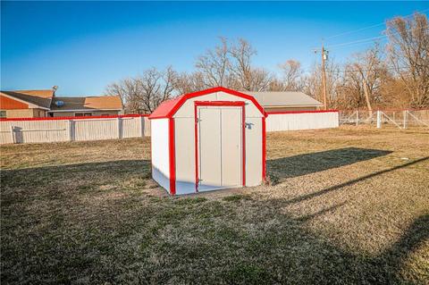 102 N Oak Ave, Erick, OK 73645 photo 19