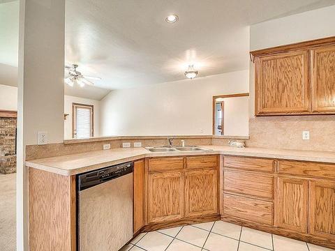 3442 Cobblestone Dr, Spencer, OK 73084 photo 4