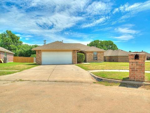 3442 Cobblestone Dr, Spencer, OK 73084 photo 1