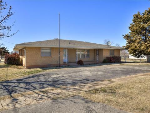 201 N Dewey St, Corn, OK 73024 photo 1
