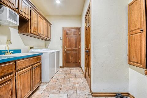 311 SE 27th St, Moore, OK 73160 photo 17
