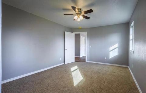 304 SE 1st St, Tuttle, OK 73089 photo 20