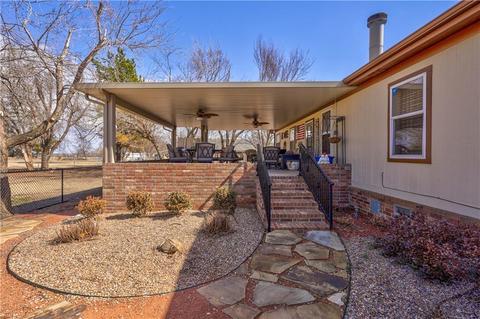 129 Englebretson Ln, Tuttle, OK 73089 photo 9