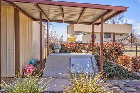 129 Englebretson Ln, Tuttle, OK 73089 photo 6