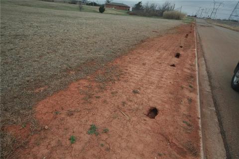 2300 N Harriett Rd, Norman, OK 73069 photo 3