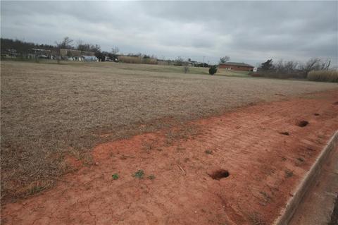 2300 N Harriett Rd, Norman, OK 73069 photo 1
