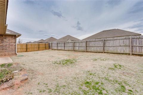 604 E Juniper Ln, Mustang, OK 73064 photo 36