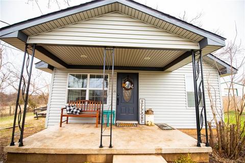 1402 S Pine St, Guthrie, OK 73044 photo 16