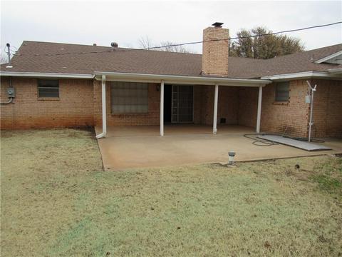 2405 Seminole Cir, Altus, OK 73521 photo 16