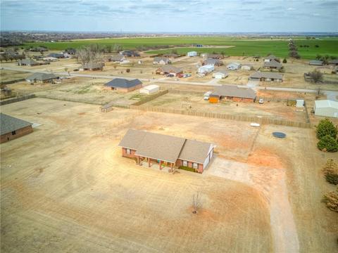 1759 E Rock Creek Rd, Tuttle, OK 73089 photo 36