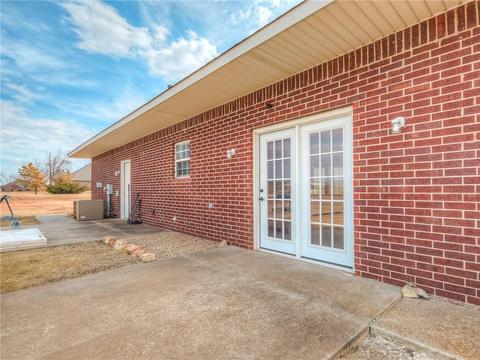 1759 E Rock Creek Rd, Tuttle, OK 73089 photo 28