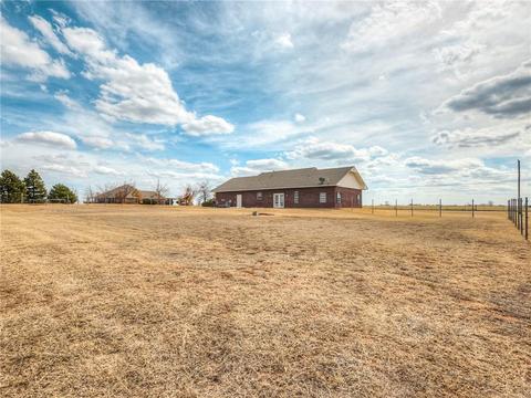 1759 E Rock Creek Rd, Tuttle, OK 73089 photo 30