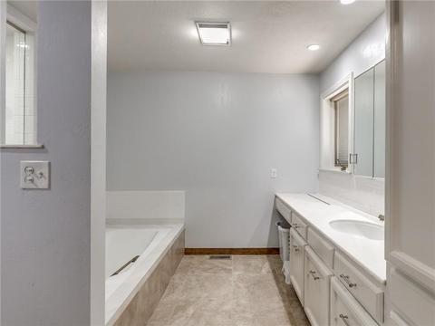 6 Rustic Hills St, Norman, OK 73072 photo 19