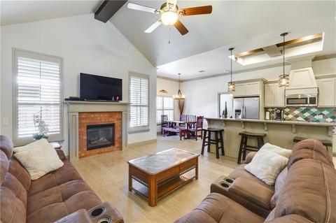 4809 Champlain Pl, Edmond, OK 73025 photo 4