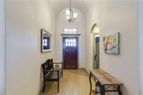 4809 Champlain Pl, Edmond, OK 73025 photo 2