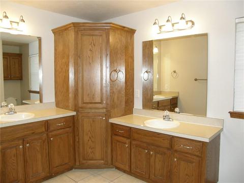 201 E 30th St, Edmond, OK 73013 photo 17