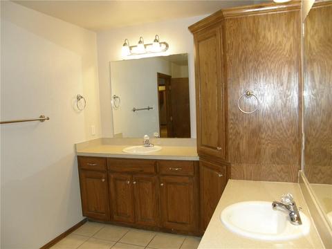 201 E 30th St, Edmond, OK 73013 photo 18