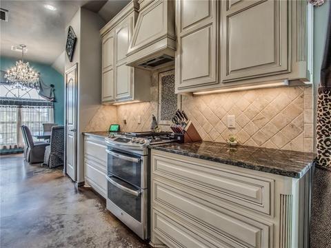 905 Ridgeway Dr, Moore, OK 73160 photo 11