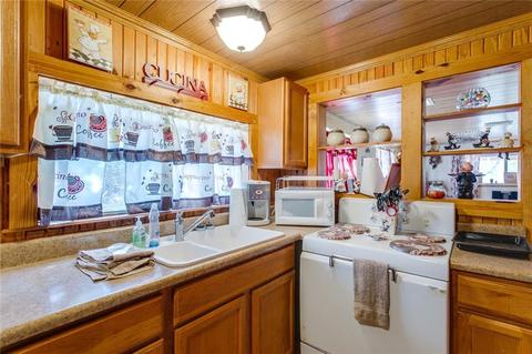 21085 E First St, Hinton, OK 73047 photo 10