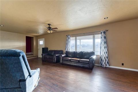 123 N Walnut Ave, Erick, OK 73645 photo 7