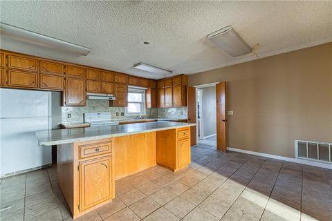 123 N Walnut Ave, Erick, OK 73645 photo 10
