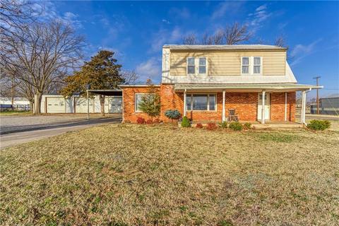 123 N Walnut Ave, Erick, OK 73645 photo 1