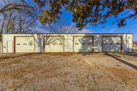 123 N Walnut Ave, Erick, OK 73645 photo 27