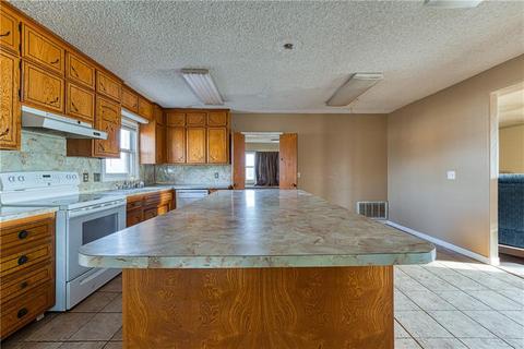 123 N Walnut Ave, Erick, OK 73645 photo 12