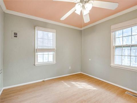 105 E 12th St, Edmond, OK 73034 photo 11