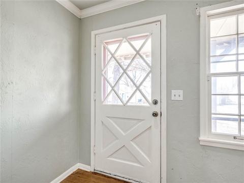 105 E 12th St, Edmond, OK 73034 photo 3