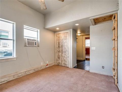 105 E 12th St, Edmond, OK 73034 photo 21