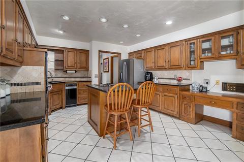 11732 Hackney Ln, Yukon, OK 73099 photo 9