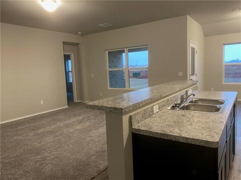 5235 Nicole Dr, Tuttle, OK 73089 photo 3