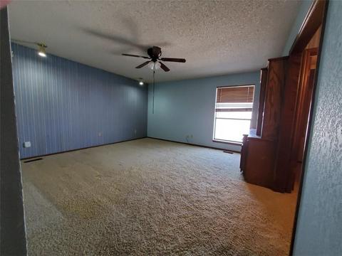 241 E Meade Dr, Yukon, OK 73099 photo 10