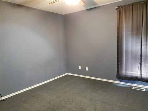 241 E Meade Dr, Yukon, OK 73099 photo 7