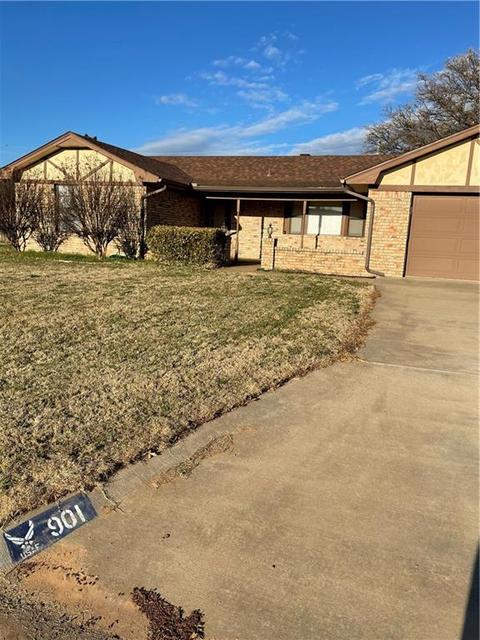 901 Cambridge Dr, Altus, OK 73521 photo 25